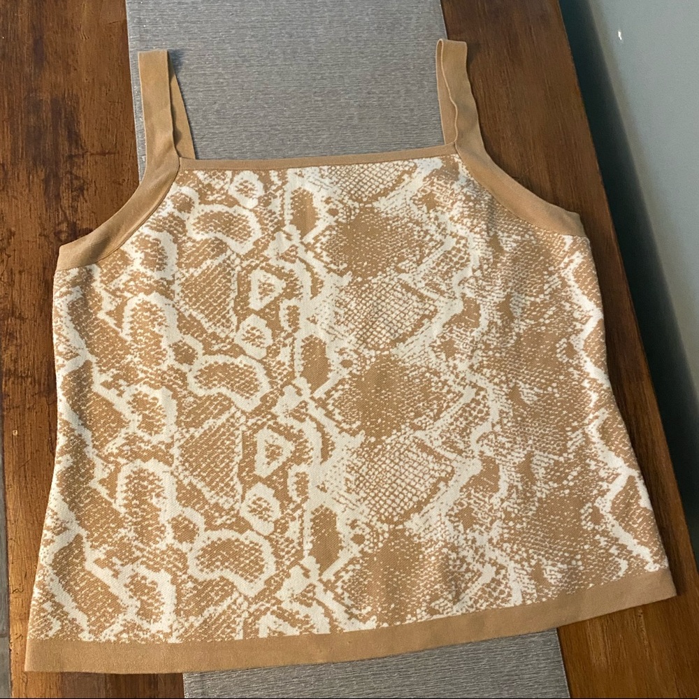 Nine west snakeskin top